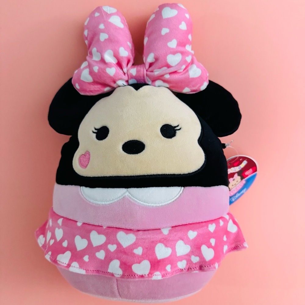 Disney Squishmallows Minnie Mouse Plush 8” Pink Heart Valentine Edition NWT